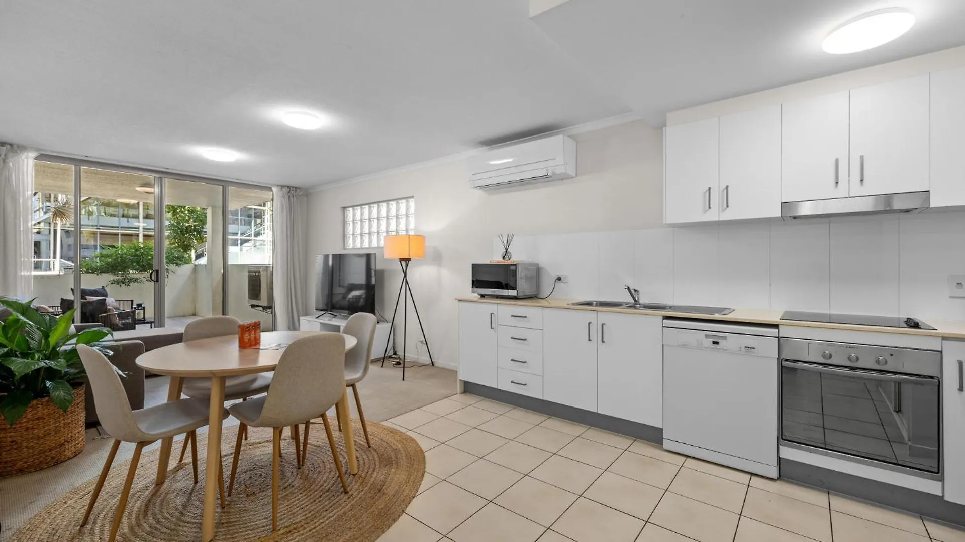 South Vale Apartments South Брисбен